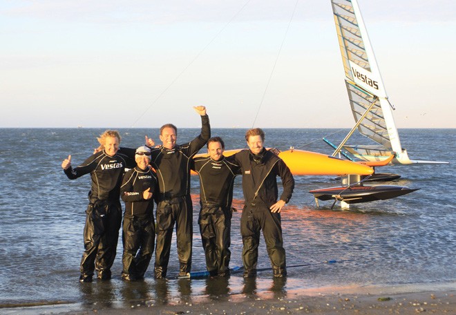 Alex Adams, Helena Darvelid, Paul Larsen, Ben Quemener, Ben Holder. 3rd session after doing 60 knots+ on Vestas Sailrocket 2. ©  Helena Darvelid/VestasSailrocket http://www.sailrocket.com/